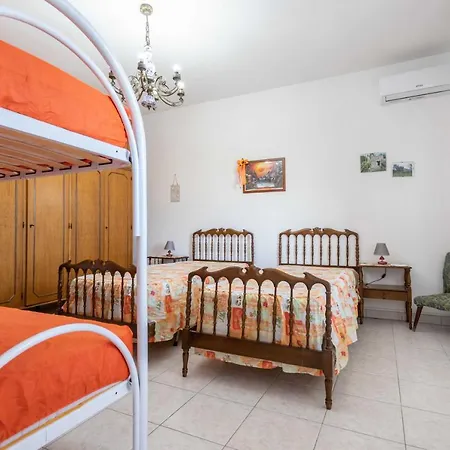 Villa Casa Vacanza Marika Mancaversa Fino A 10 Posti Letto Marina di Mancaversa