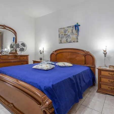 Villa Casa Vacanza Marika Mancaversa Fino A 10 Posti Letto Marina di Mancaversa