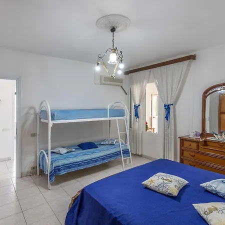 Villa Casa Vacanza Marika Mancaversa Fino A 10 Posti Letto
